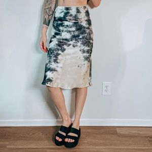 Tie Dye Light Silk Like Skirt